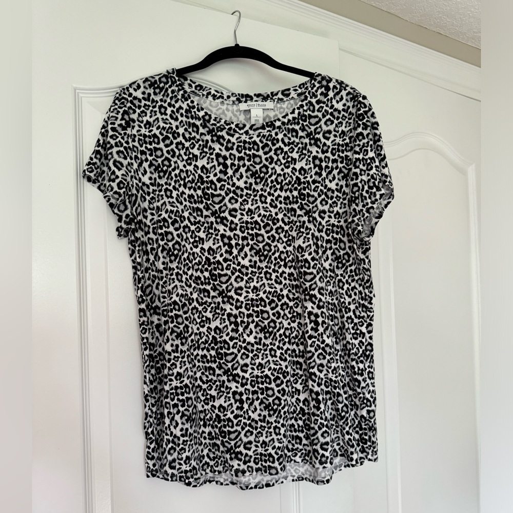 White House Black Market Black and White Leopard Print Tee